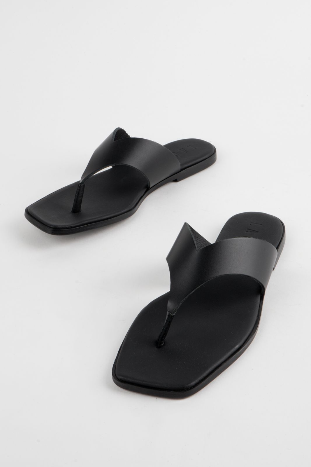 Atlas Sandal - Onyx