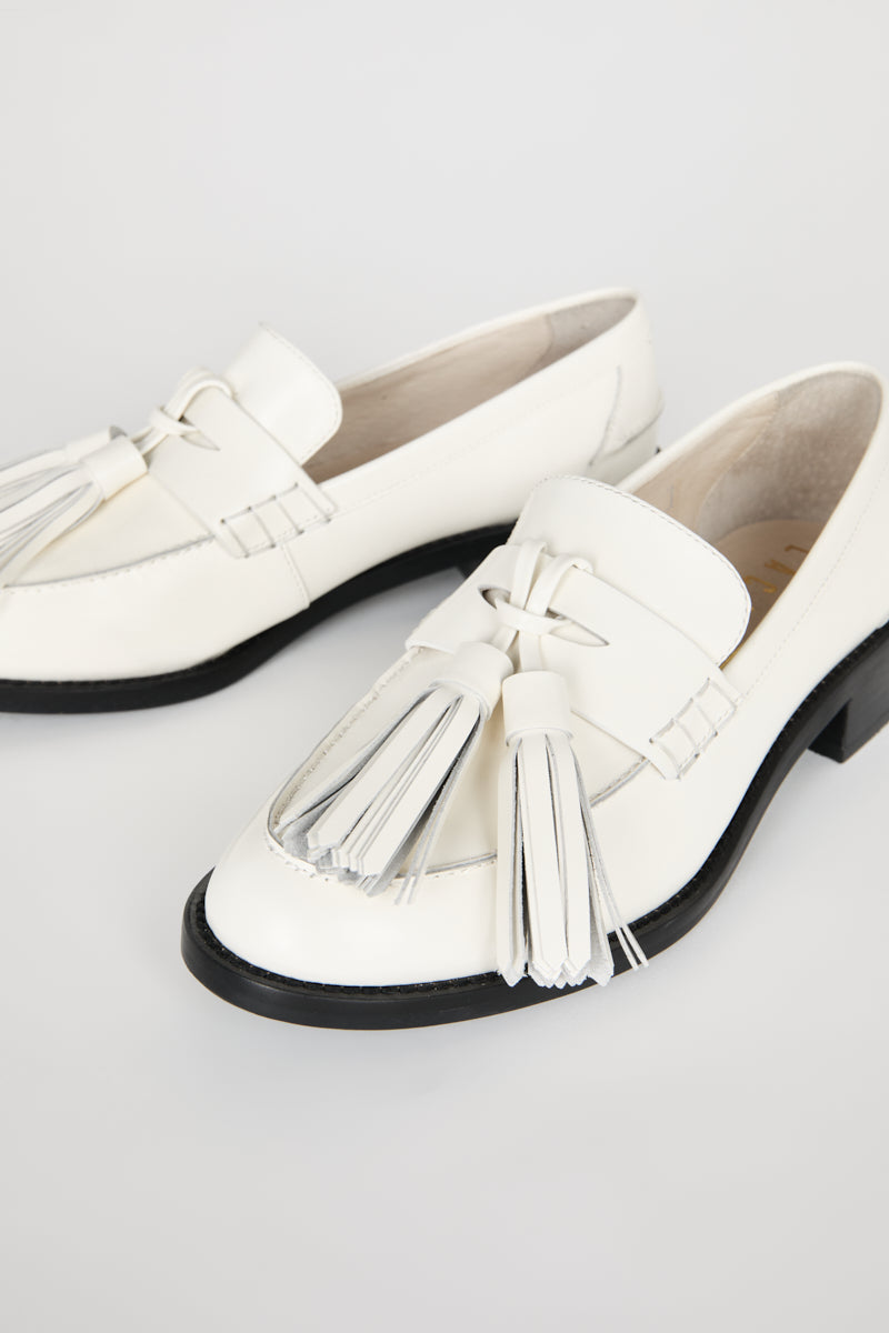 Neighbor Loafers - Cream