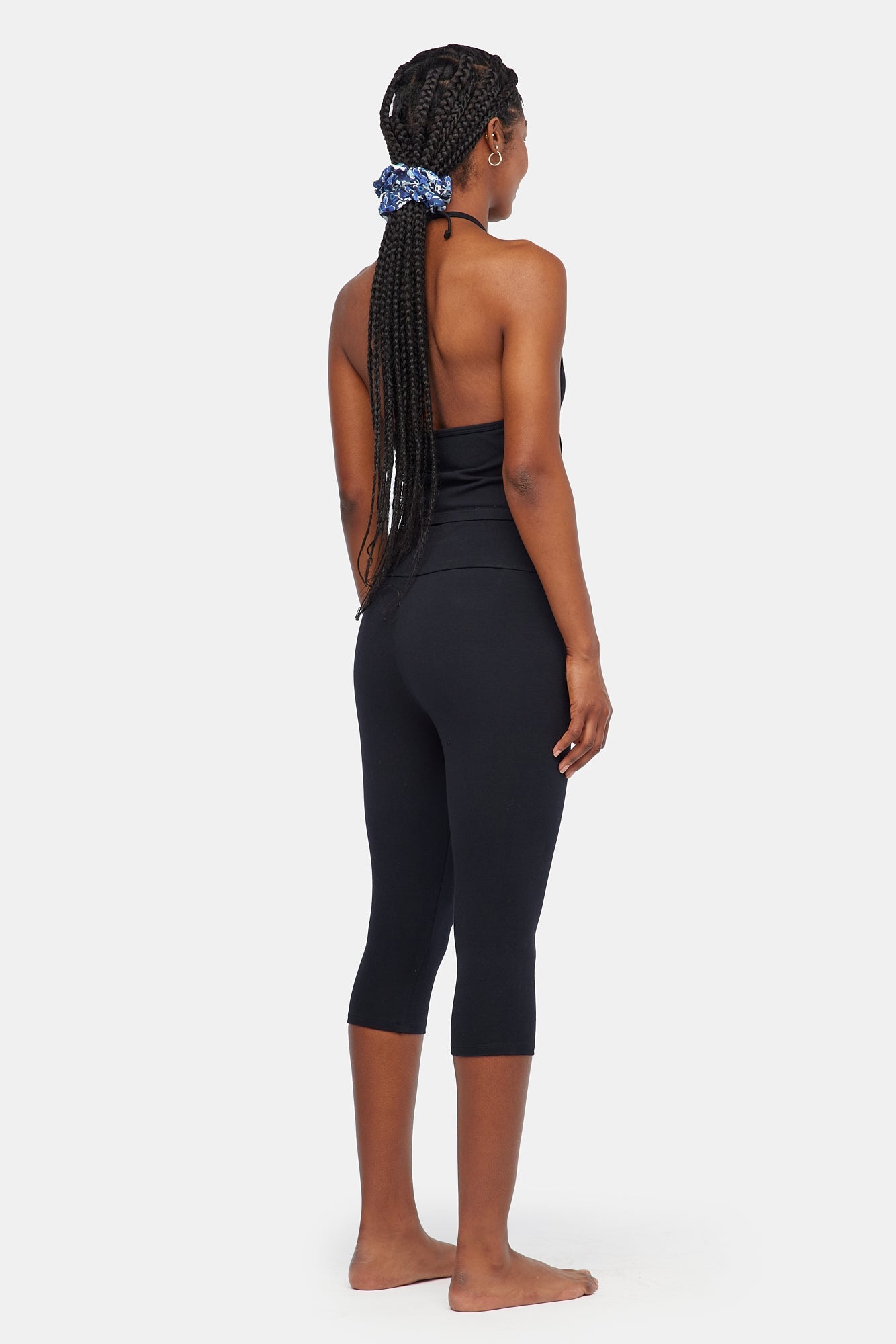 Astral Capri Leggings - Tar