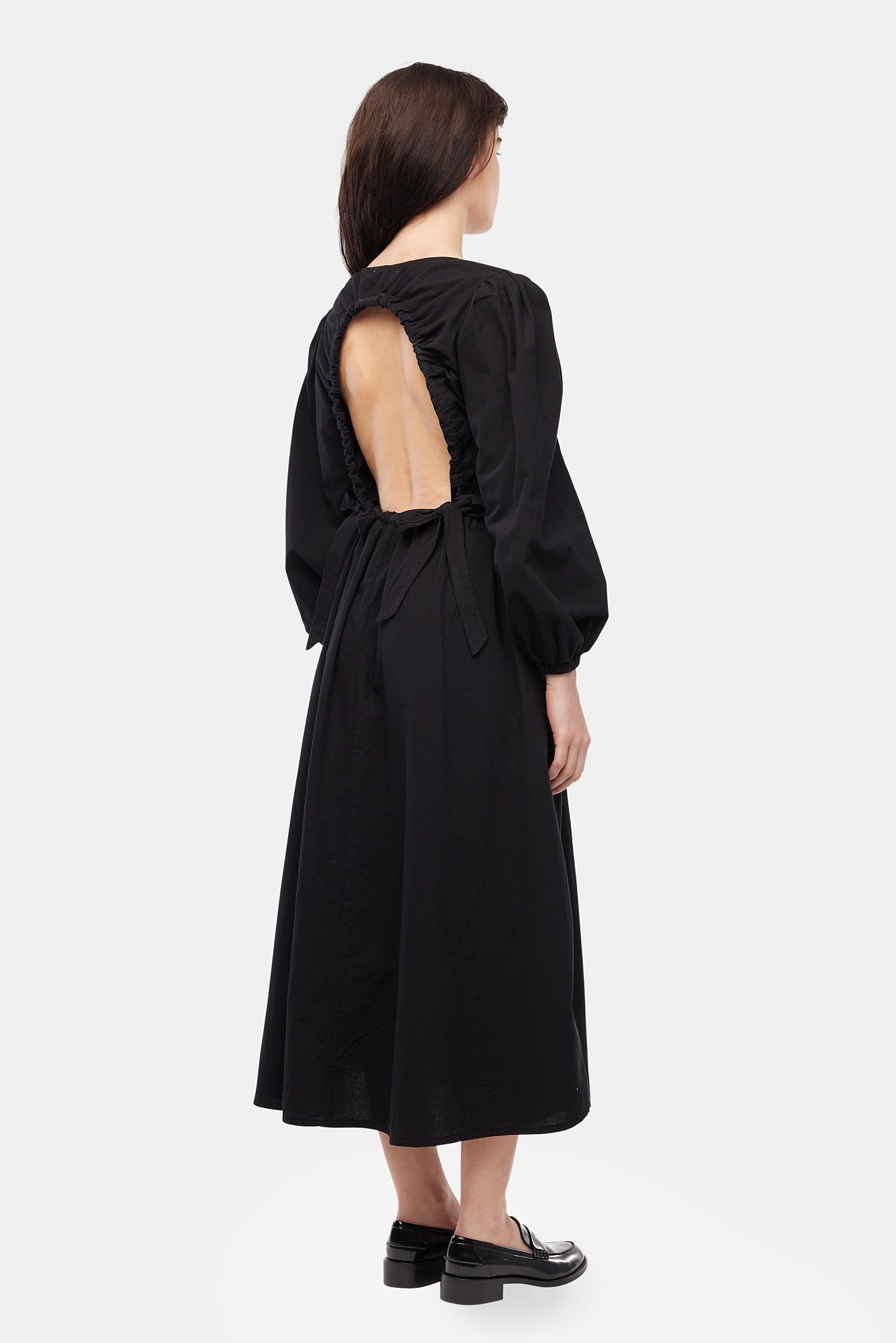Tunnel Dress - Tar